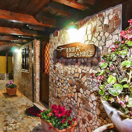 Eneahouse Ξενοδοχείο Φιουμιτσίνο Εξωτερικό φωτογραφία