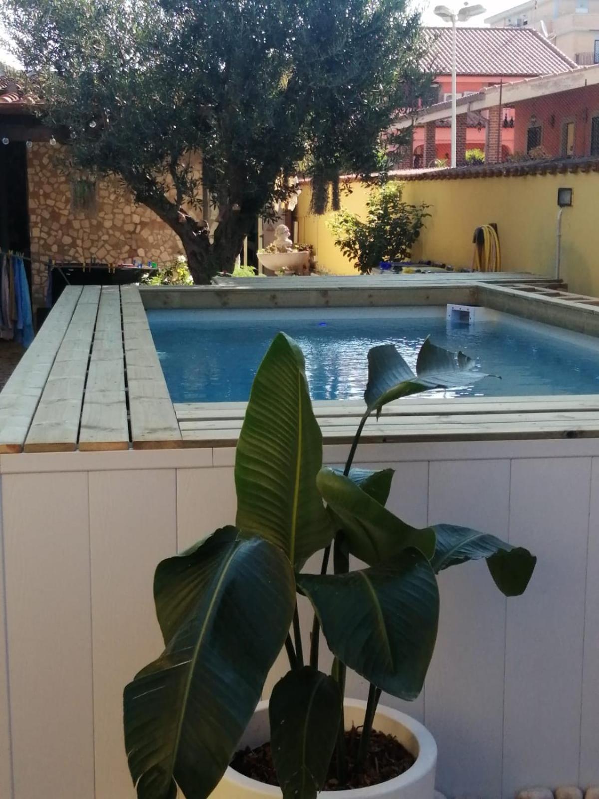 Eneahouse Ξενοδοχείο Φιουμιτσίνο Εξωτερικό φωτογραφία